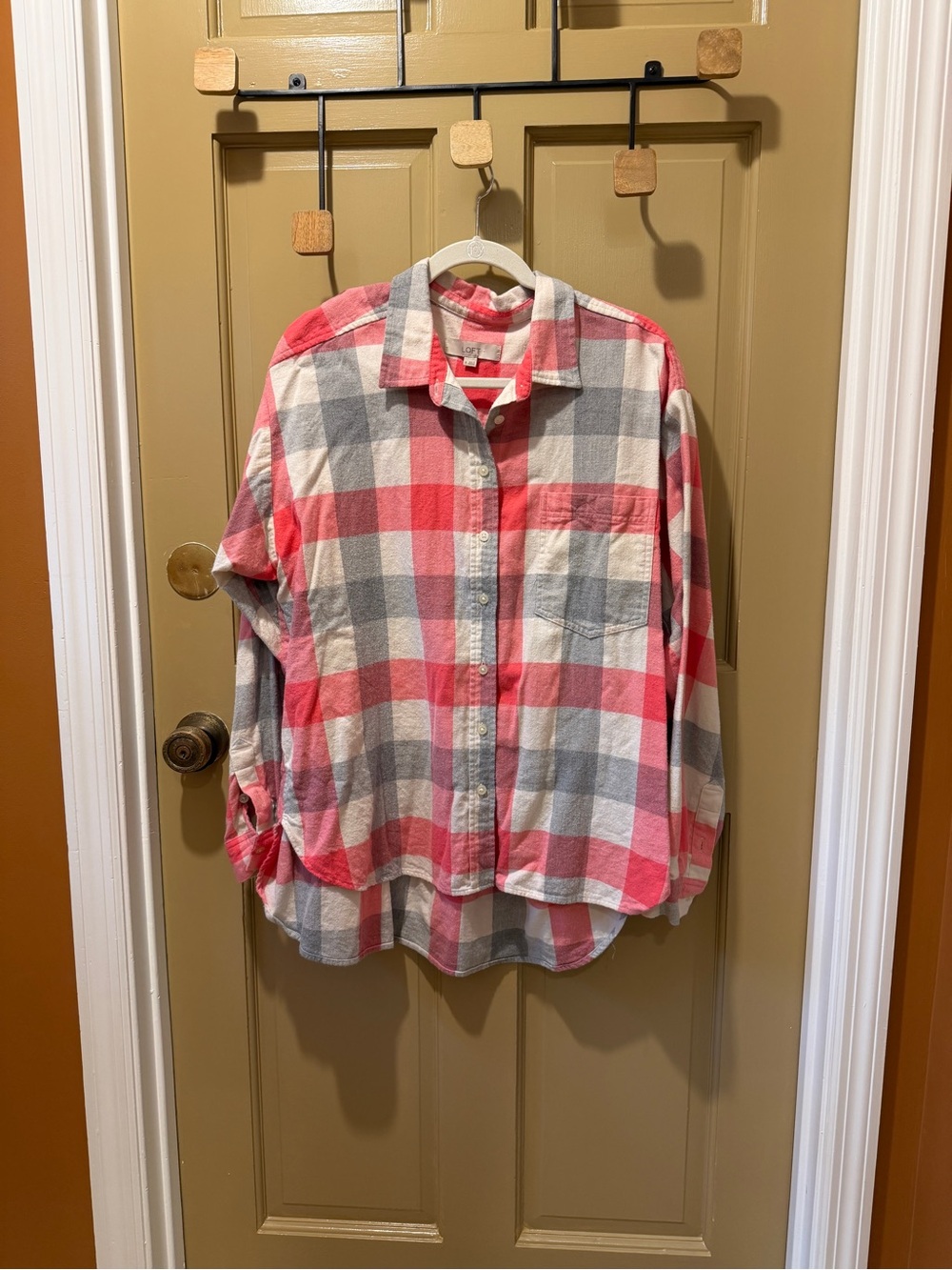 LOFT comfy Pink and Gray Plaid Button-Down flannel 100% cotton Shirt